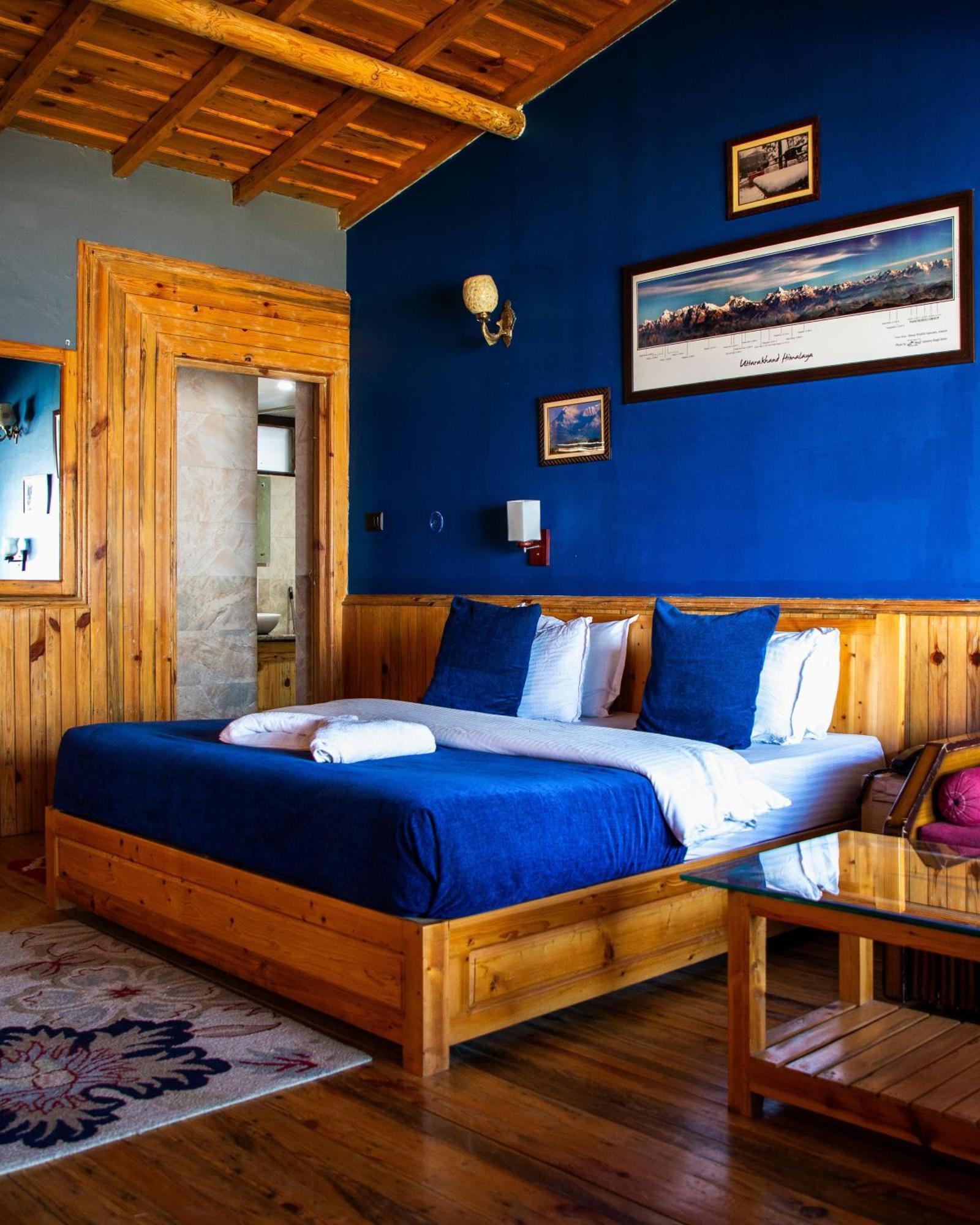 Kasar Himalaya Holiday Resort, Binsar Rd Almora Exterior photo